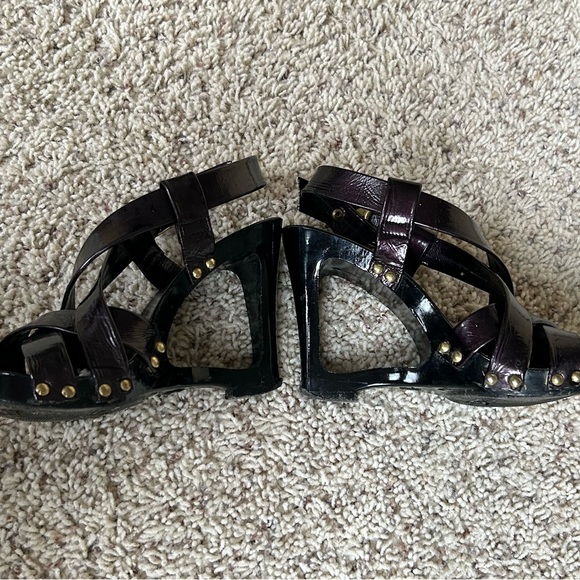 Charles David Cut Out Heel Wedges - Size 6 - Good Used Condition - Picture 8 of 9